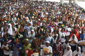 TRIBUNE: Des guinéens fuient la côte d'Ivoire