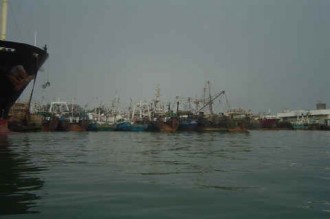 Camp Alpha Yaya Diallo Polémique autour du détournement de 26 bà¢teaux de la marine