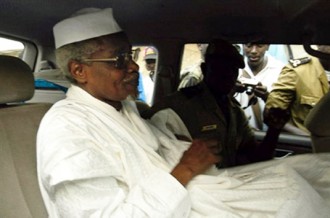 Le Sénégal suspend l'extradition d'Hissène Habré