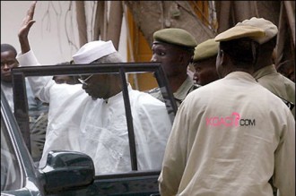 Les avocats de Habré parlent de « procès acheté »