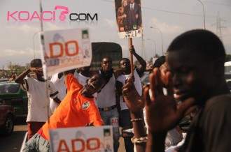 A Dakar La police disperse une manifestation de jeunes ivoiriens pro-ado
