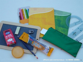 COTE D'IVOIRE Distribution gratuite de kits Des chefs dÂ’établissements exigent 250fcfa aux parents dÂ’élèves!