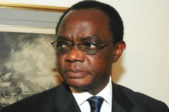 Kofi Yamgnane brouille Lomé et Paris