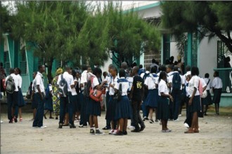 La révolte des mwanas (enfants)