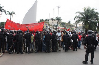 Les gabonais devront attendre encore un peu...