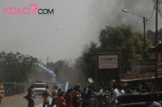 Des élèves en colère contre la police, fermetures des écoles à  Koudougou