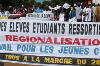 Wade gracie et amnestie les 19 jeunes Kédovins condamnés