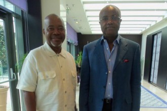 TRIBUNE GABON: l'opposition prépare la transition à  Paris