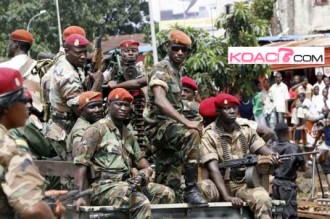 Sékouba Konaté coupe court aux rumeurs de de continuité du pouvoir militaire