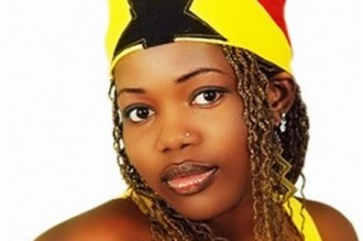 GHANA:  Les musiciens ghanéens ont extirpé  leur consÂœur Mzbel de la prison 