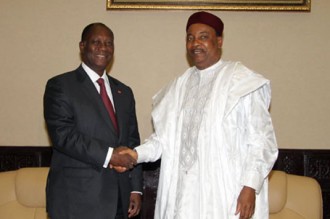 Issoufou Mahamadou reçoit Alassane Ouattara à  Niamey