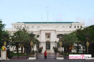 RÈGLEMENT DE COMPTES - Des attaques mystiques polluent le palais présidentiel