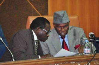 SÉNÉGAL : Pape Diop accusé d'avoir volé l'argent du Sénat et Ibrahima Fall quitte le M23 !