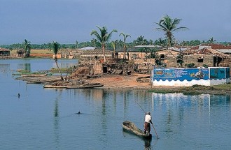 TRIBUNE BENIN: Nouveau découpage territorial Yayi a-t-il les moyens de sa politique ?