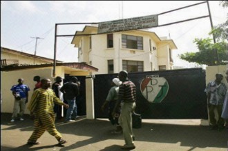 Deux policiers pris en flagrant délit de vol