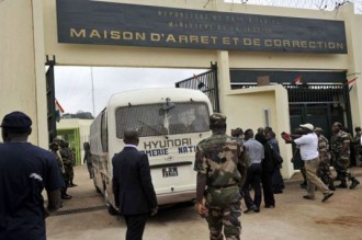 COTE D'IVOIRE  : Abidjan, des prisonniers se sont évadés de la MACA