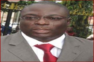 Pugilat manqué au parlement