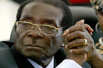 Mugabe devrait-il démissionner ?