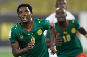 Ballon d'or africain 2010 : Paul Biya félicite, les fans d'Eto'o jubilent.