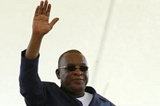 Le Général Konaté brise le silence le jour du 52ème anniversaire de la Guinée
