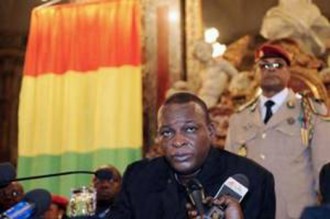 Sékouba Konaté ferme depuis la France sur les événements en Guinée