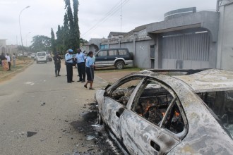 COTE DÂ’IVOIRE : Attaque du siège du FPI, des véhicules saccagés, des militants blessés et du matériel emporté