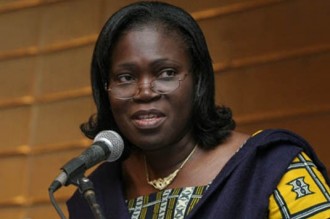 Le  juge Ramaël agace sérieusement   Simone Gbagbo