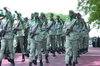 Des soldats Forces Nouvelles intègrent les casernes Fanci à  Abidjan