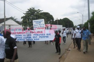 TOGO : Des jeunes dans les rues pour soutenir Faure Gnassingbé