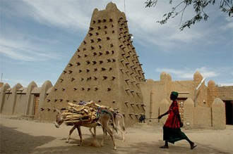 Libération des six élus enlevés à  Tombouctou : après les urnes, les armes