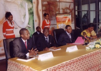 COTE D'IVOIRE: Le trésor s'assoit à  Yamoussoukro pour réflechir 