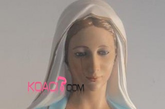 COTE D'IVOIRE : Une statue de la vierge Marie en larme ! 