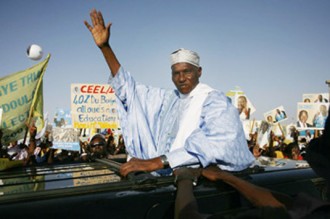 SENEGAL: Abdoulaye Wade en campagne sÂ’attaque aux Français et Américains : « On mÂ’en veux, parce que je défends le Sénégal et lÂ’Afrique ».