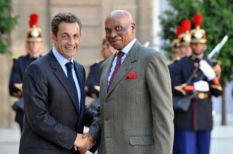 SENEGAL: Abdoulaye Wade répond à  la France : « JÂ’attends que Sarkozy parle pour répondre ; je ne répondrai ni à  Alain Juppé ni aux religieux»