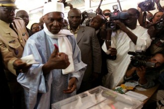 Wade candidat en 2012? Le plan B