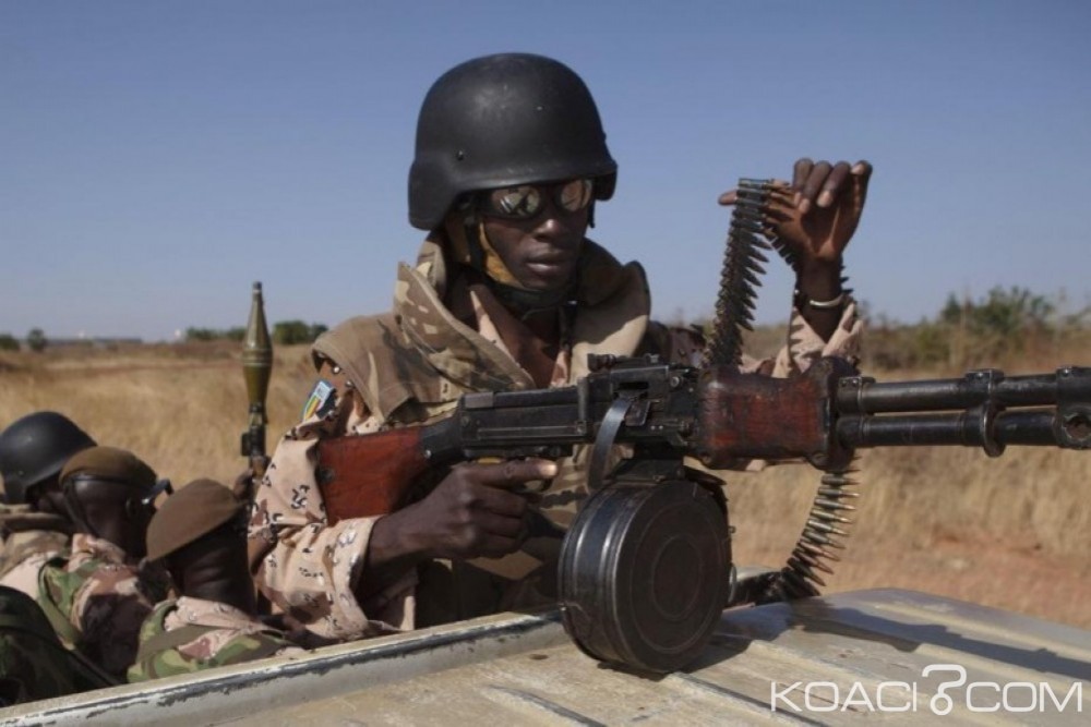 Mali : Un véhicule de l'armée saute sur un engin explosif, 3morts et quatre blessés