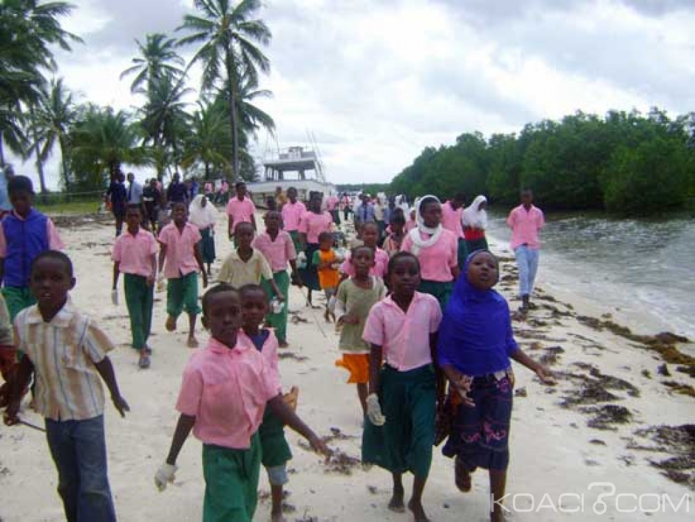 Kenya : Sept écoliers meurent noyés dans l' océan