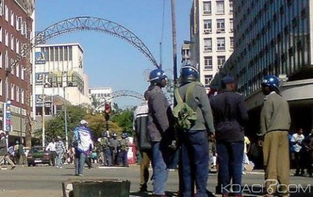 Zimbabwe : Les députés votent une loi pour empêcher les licenciements abusifs