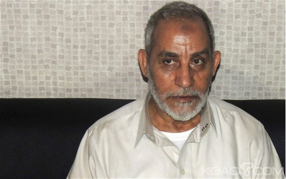 Egypte: Mohamed Badie condamné à  la prison à  vie