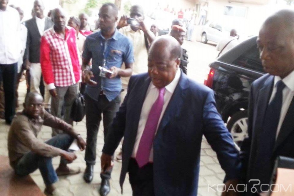 Côte d'Ivoire:  Charles Konan Banny, «ma candidature veut dire, il faut venir s' asseoir et discuter»