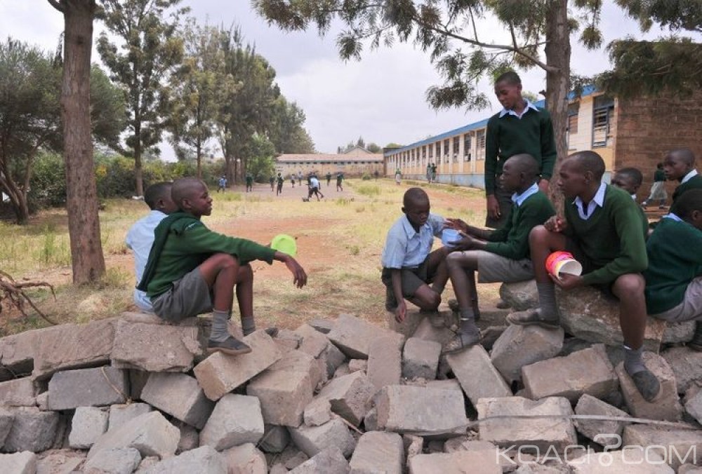 Kenya : Un écolier  se pend à  un arbre après une dispute avec sa mère