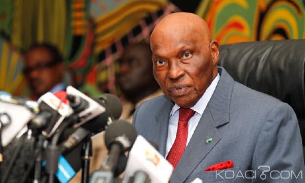 Sénégal : Depuis la France Abdoulaye Wade demande un « devis » pour sortir Karim de prison