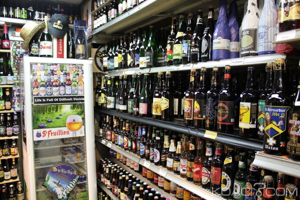 Sénégal : Macky Sall interdit la vente d'alcool dans les bouteilles inférieures à  50 cl titrant à  plus de 18 degrés