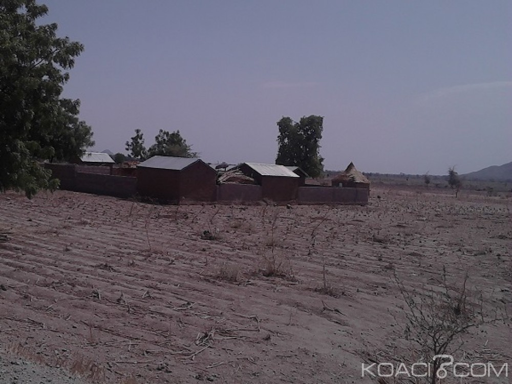 Cameroun : Un village incendié dans une attaque attribuée à  Boko Haram, 7 islamistes capturés