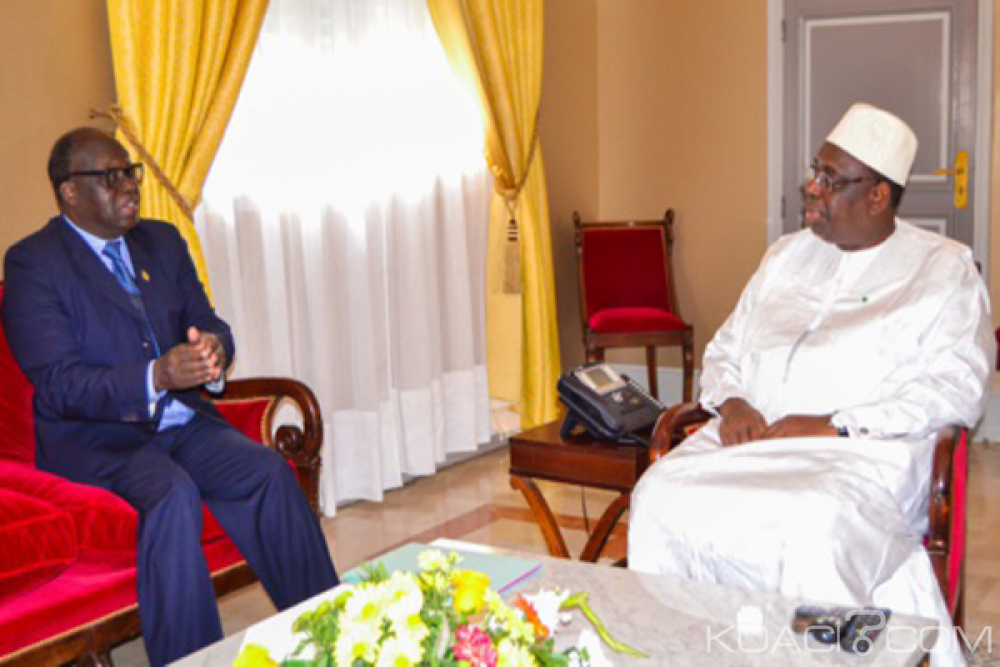 Sénégal : Ça manœuvre au sommet de l'Etat, le Président Sall a reçu Moustapha Niasse