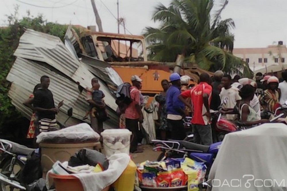 Togo : Bè-Kpota : Un véhicule des TP fait un mort et emporte un hangar