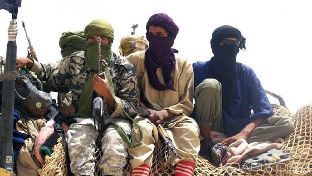 Mali:  Une attaque terroriste fait trois morts près de la frontière avec le Burkina Faso