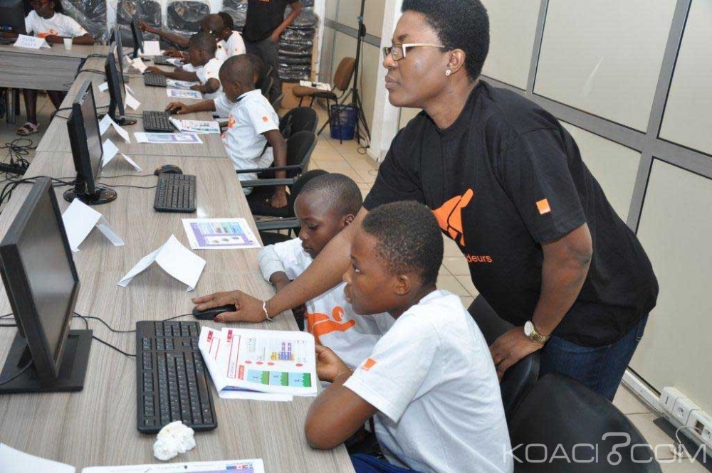 Côte d'Ivoire: Orange Côte d'Ivoire «supercode» des enfants à  Abidjan