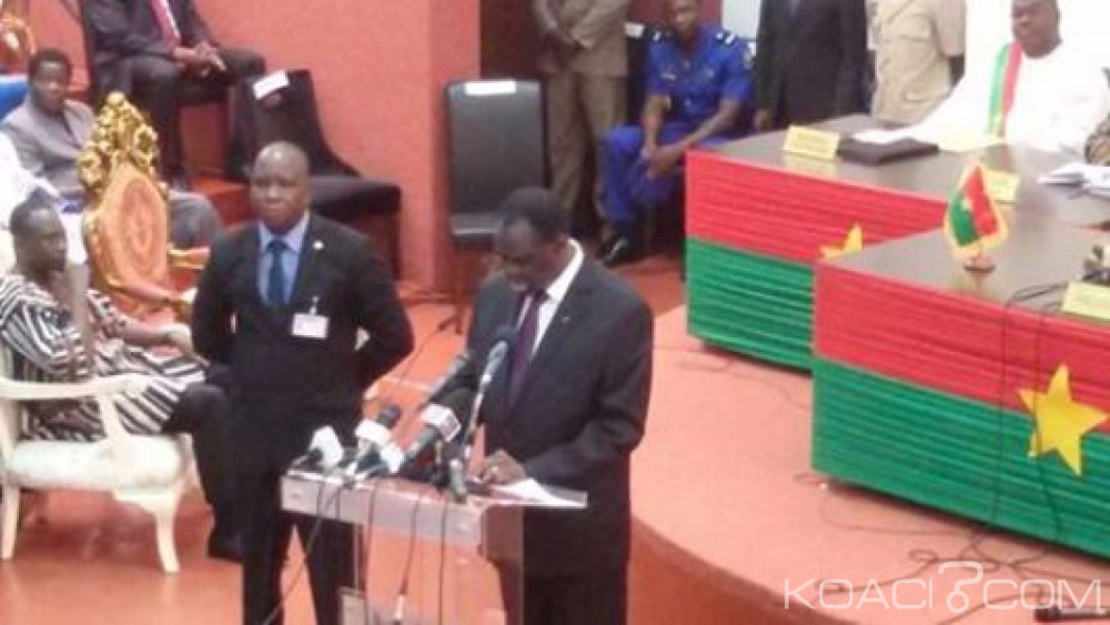 Burkina Faso: Le président Kafando dit regretter «n'avoir pas pu passer à  la Ve République»