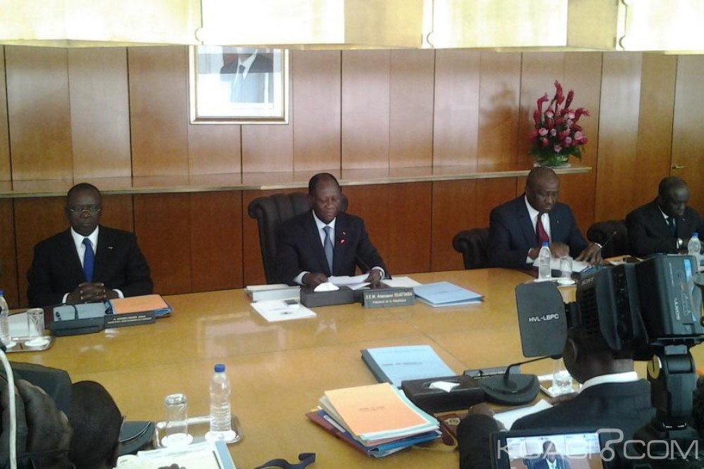 Côte d'Ivoire: Alassane Ouattara reconduit le premier ministre Kablan Duncan et ses ministres